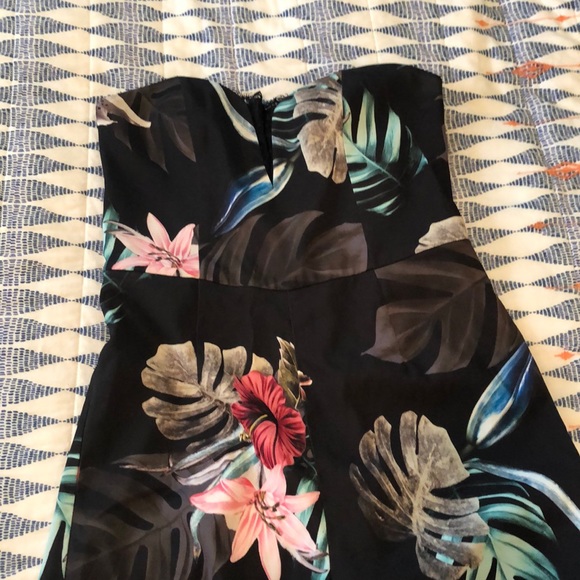 Romper - Picture 5 of 6